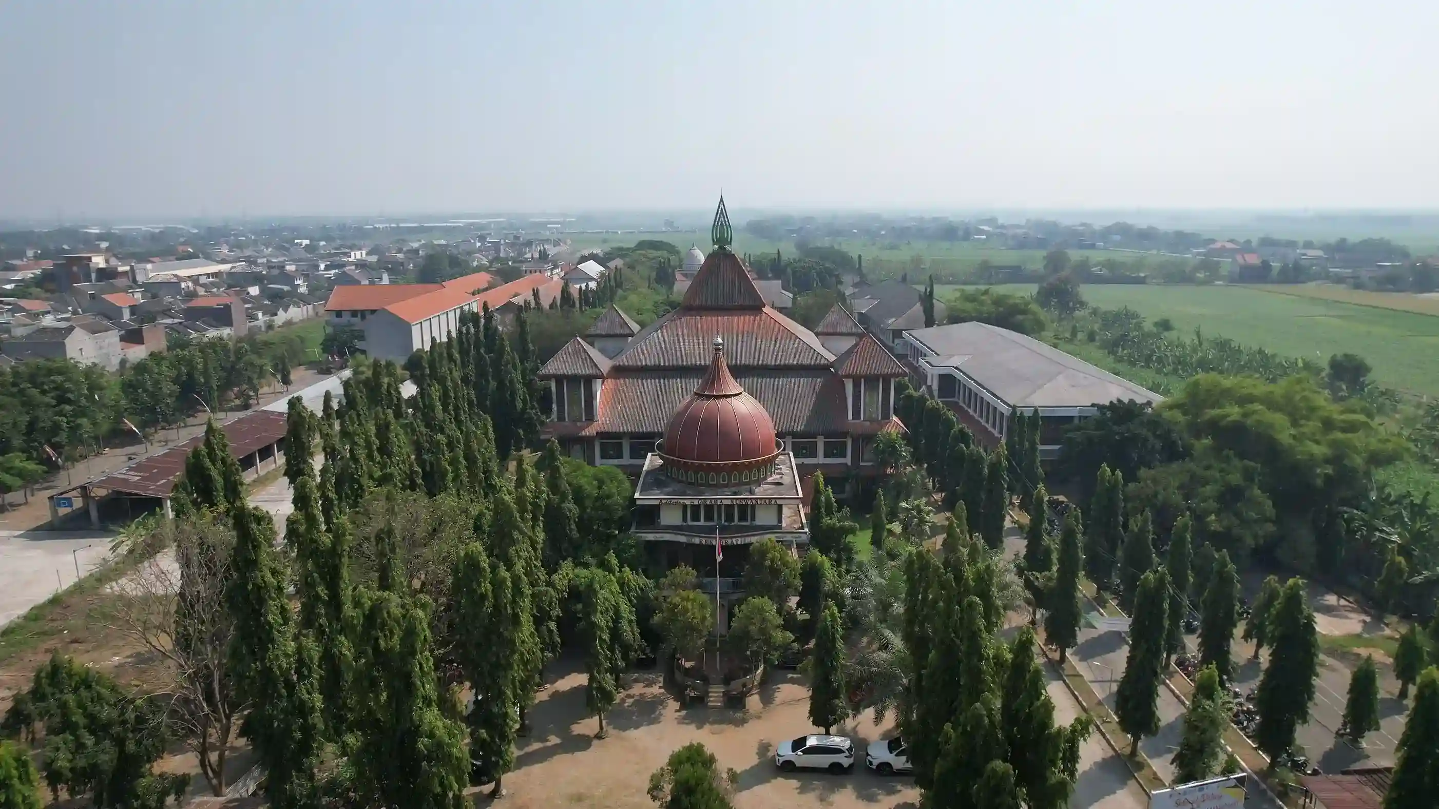Kampus Universitas Islam Majapahit